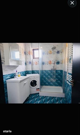 Casă cu 10 camere cu Teren 300 Mp în Central