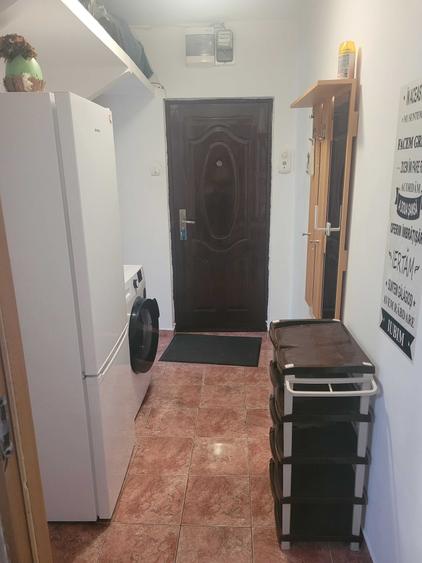 Apartament cu 2 camere semidecomandat în Palazu Mare