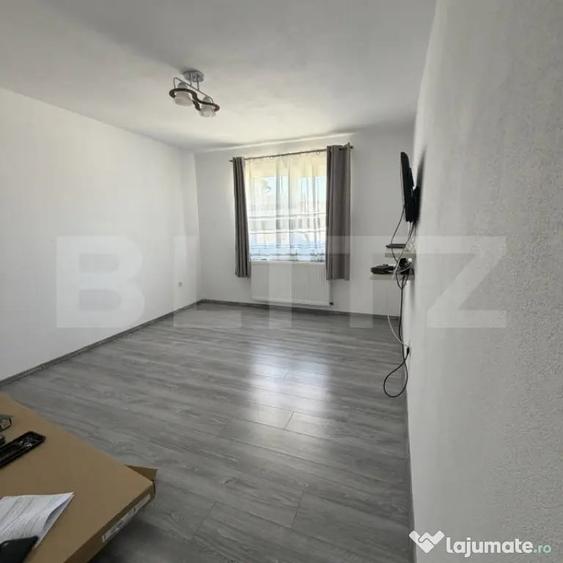 Casă cu 2 camere cu Teren 400 Mp în Central