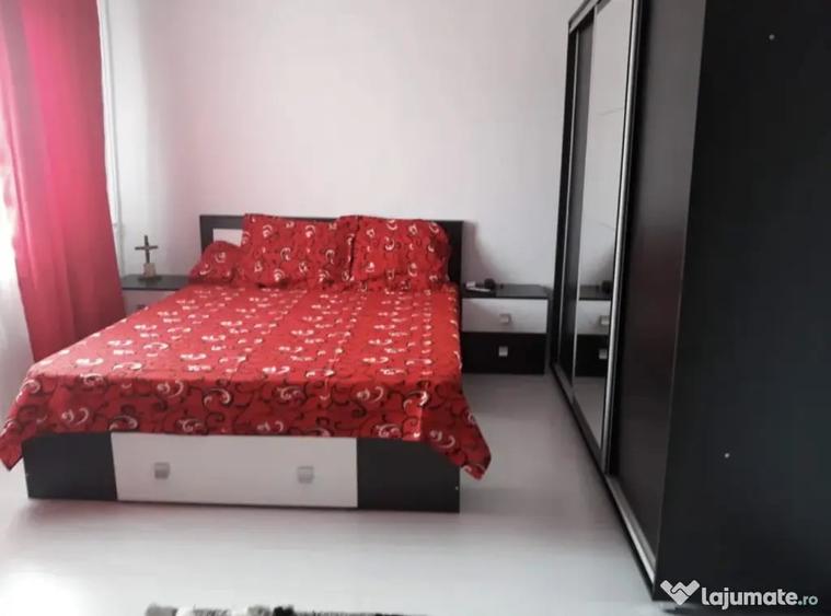 Apartament cu 2 camere decomandat în Exterior Vest