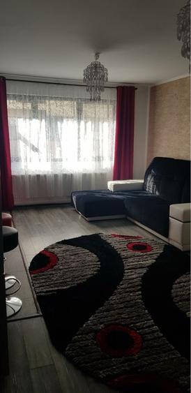 Apartament cu 2 camere semidecomandat în Florești