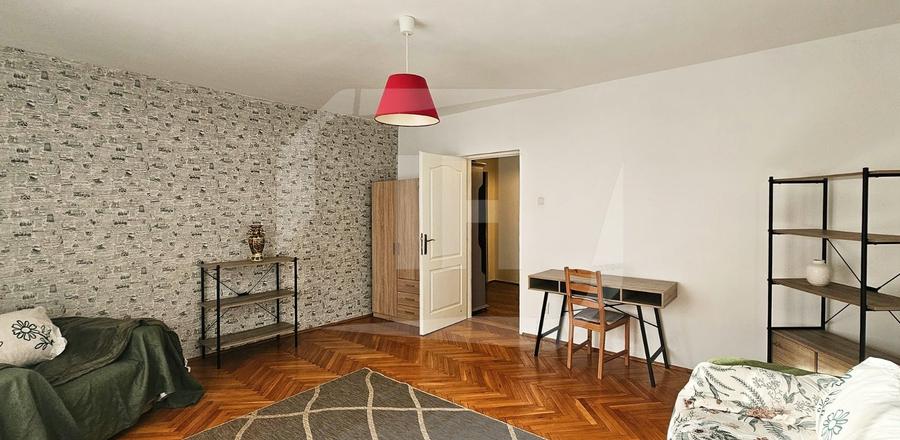 Apartament cu 3 camere decomandat, mobilat în Gheorgheni