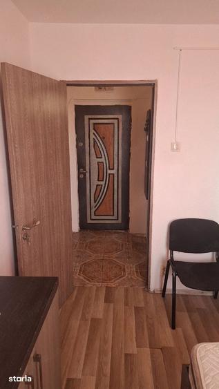 Apartament cu 2 camere decomandat, mobilat în Drumul Taberei