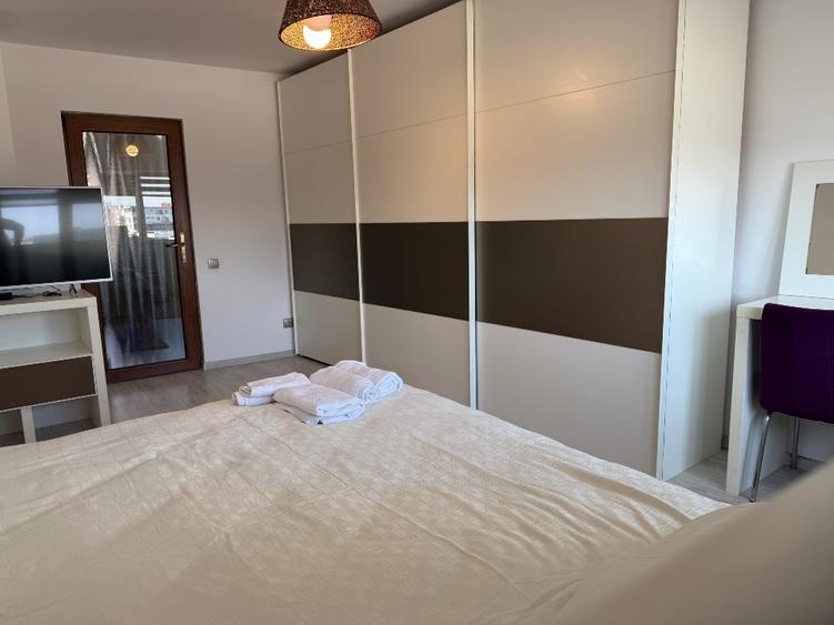 Apartament cu 3 camere decomandat, mobilat în Mărăști