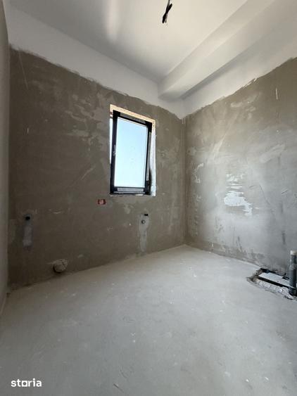Casă cu 4 camere cu Teren 350 Mp în Mircea cel Bătrân