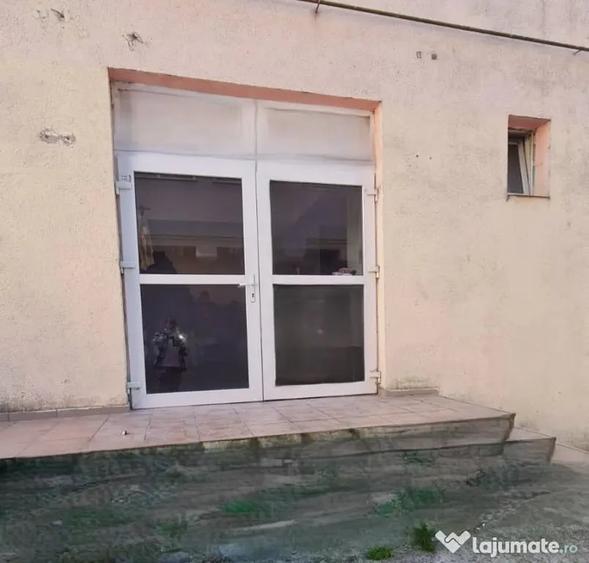 Spațiu comercial, de 30 mp, în Burdujeni