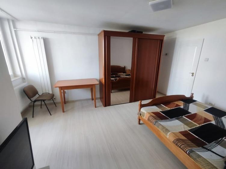 Garsonieră decomandată în Tătărași