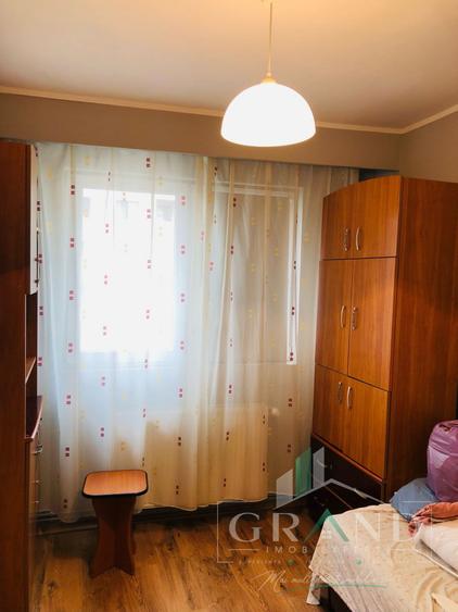 Apartament cu 4 camere decomandat, mobilat în Mănăștur