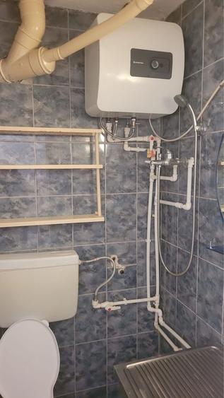 Vand Garsoniera,Bloc G5 - 4