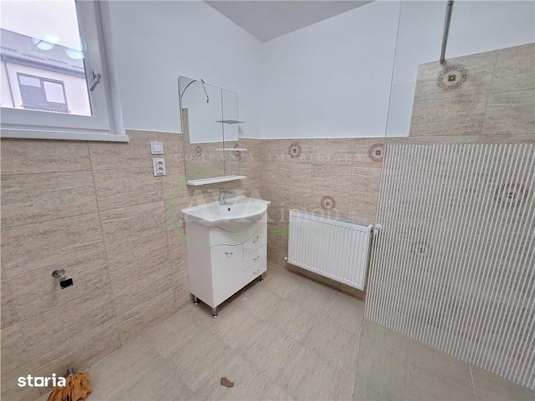 Casă cu 4 camere în Valea Budului
