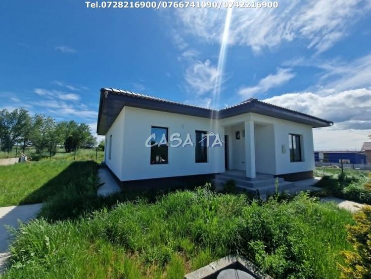 Casă individuală cu 4 camere cu Teren 400 Mp în Centura Narciselor