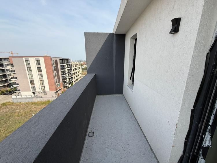 Apartament cu 3 camere decomandat în Tomis Plus