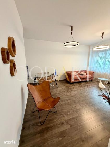 Apartament cu 2 camere decomandat în Străulești