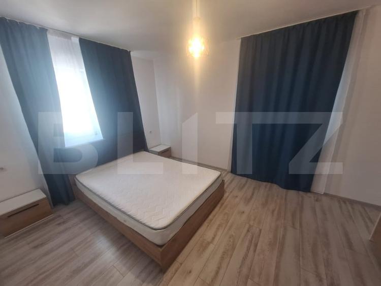 Duplex cu 4 camere cu Canalizare în Unirea