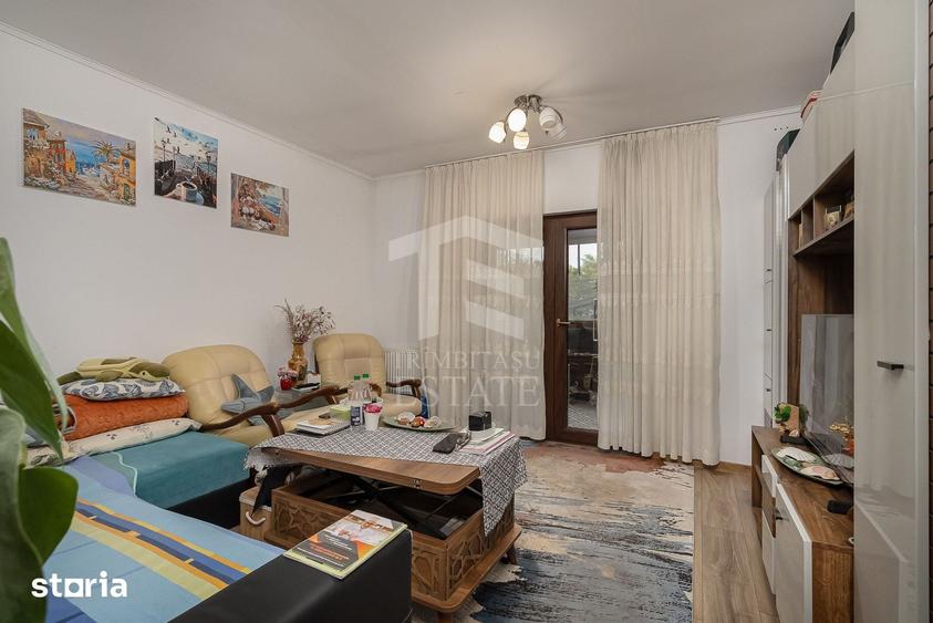 Casă cu 5 camere cu Teren 800 Mp în Snagov