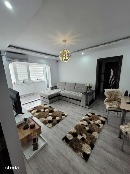 Apartament cu 2 camere semidecomandat în Est