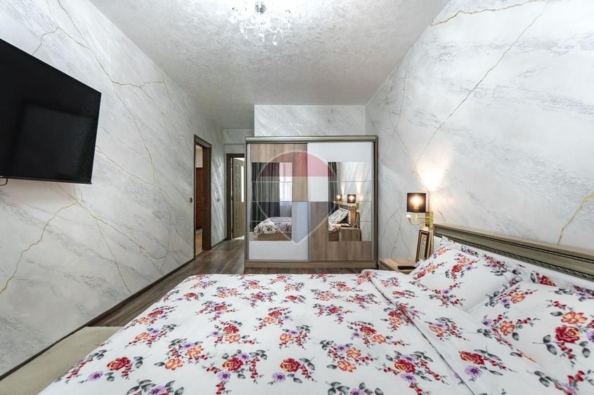 Apartament cu 2 camere decomandat, mobilat în Tractorul