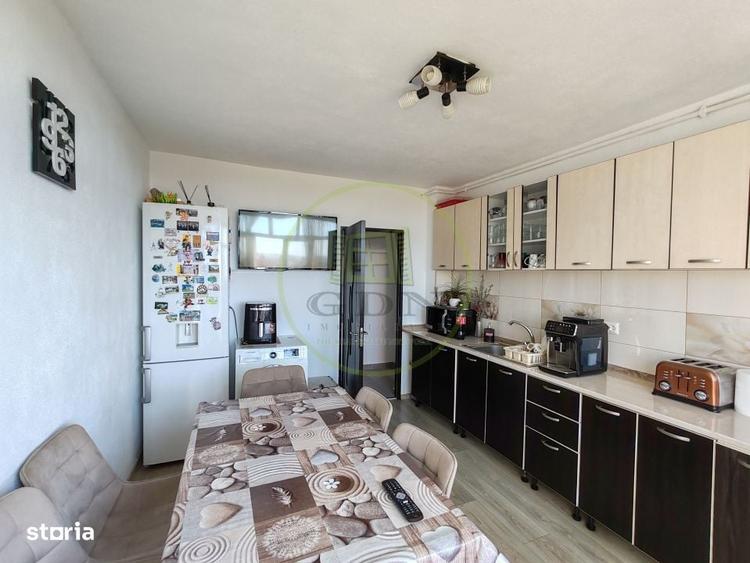 Apartament cu 2 camere decomandat în Vasile Aaron