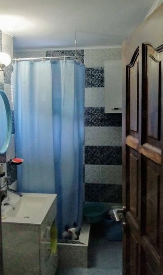 Apartament cu 2 camere decomandat în Sinaia