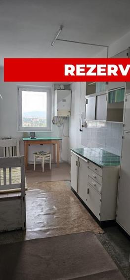 Apartament cu 3 camere decomandat în Spitalului