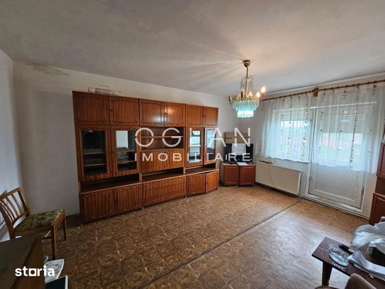 Apartament cu 3 camere decomandat în Terezian
