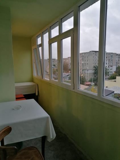 Apartament cu 2 camere semidecomandat în Crângași