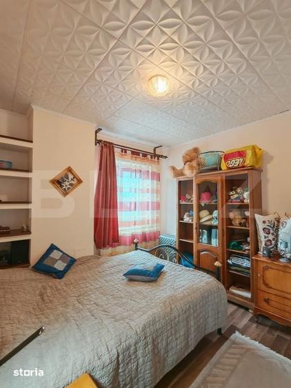 Casă cu 7 camere cu Teren 608 Mp în Central