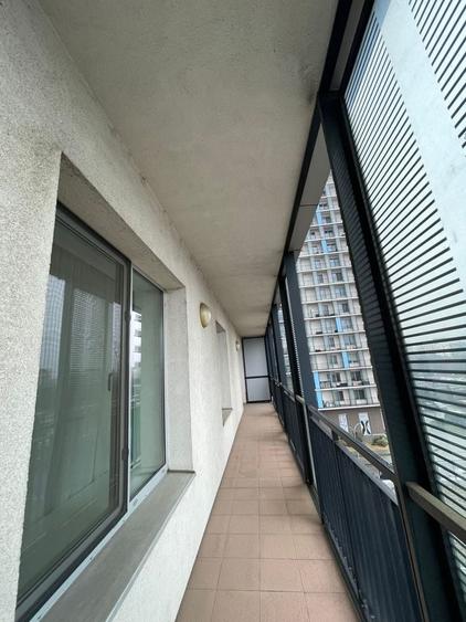 Apartament cu 3 camere în Splaiul Unirii