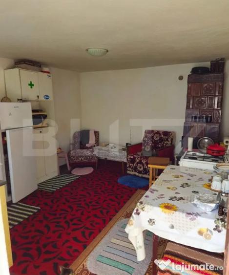 Casă cu 4 camere cu Teren 980 Mp în Brănești