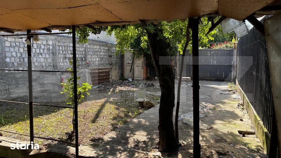 Teren intravilan 183 mp, casa veche, toate utilitatile, zona Ambasador - 1