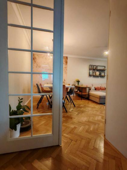 Apartament cu 3 camere decomandat în Ultracentral
