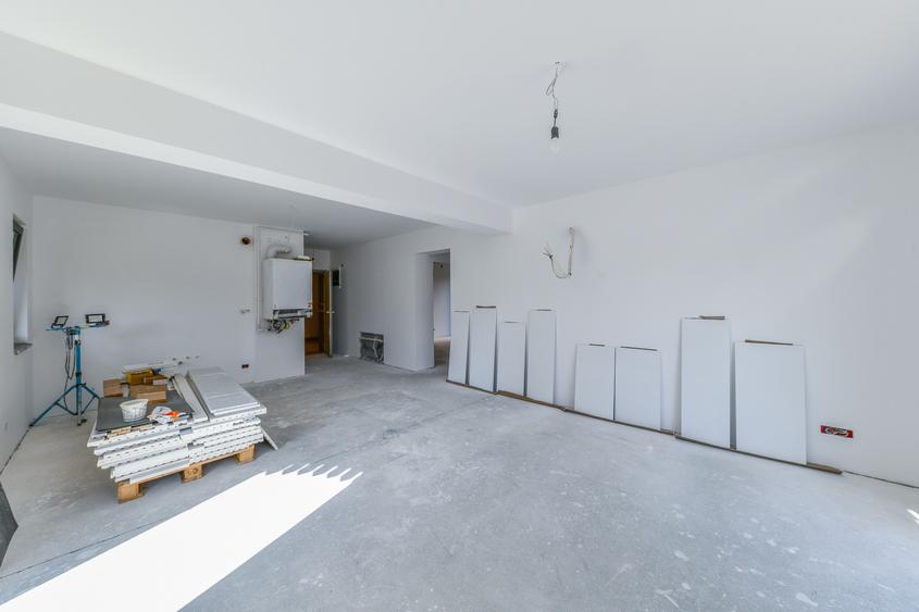 Apartament cu 3 camere decomandat în Brașovul Vechi