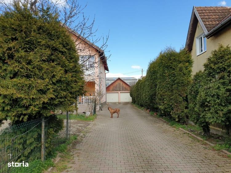 Casă cu 4 camere în Sâncraiu de Mureș