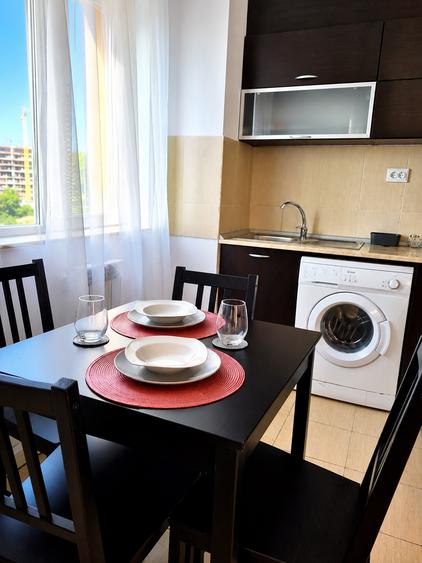 Apartament cu 3 camere, mobilat în Tătărași