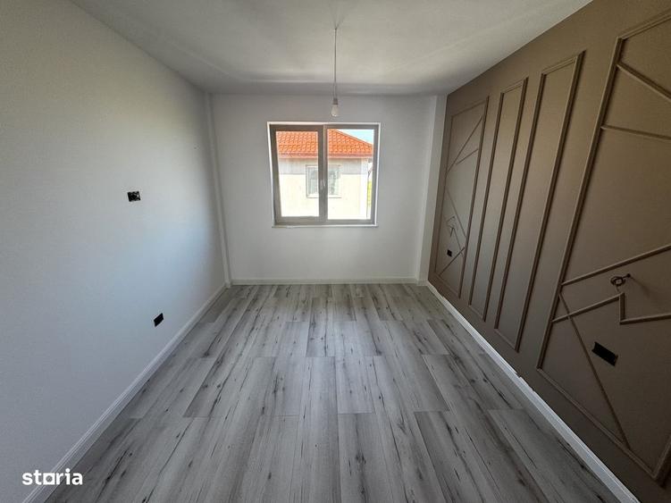 Casă cu 4 camere în Valea Lupului