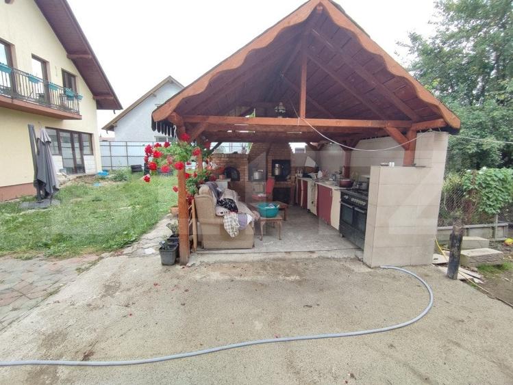 Casă individuală cu 5 camere cu Teren 970 Mp în Rădăuți