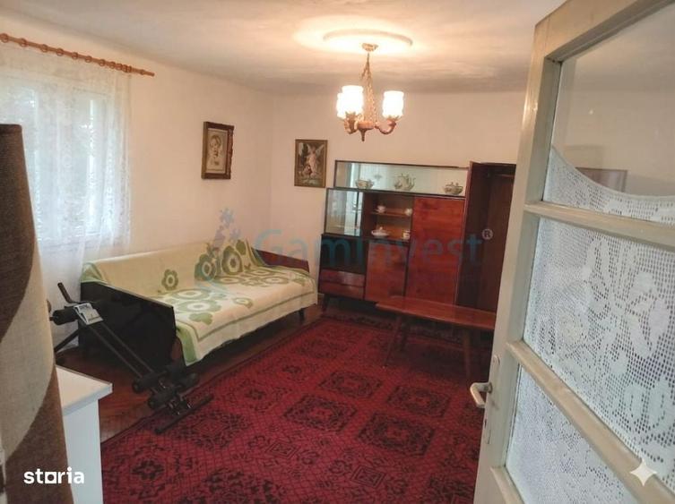 Casă cu 3 camere în Oșorhei