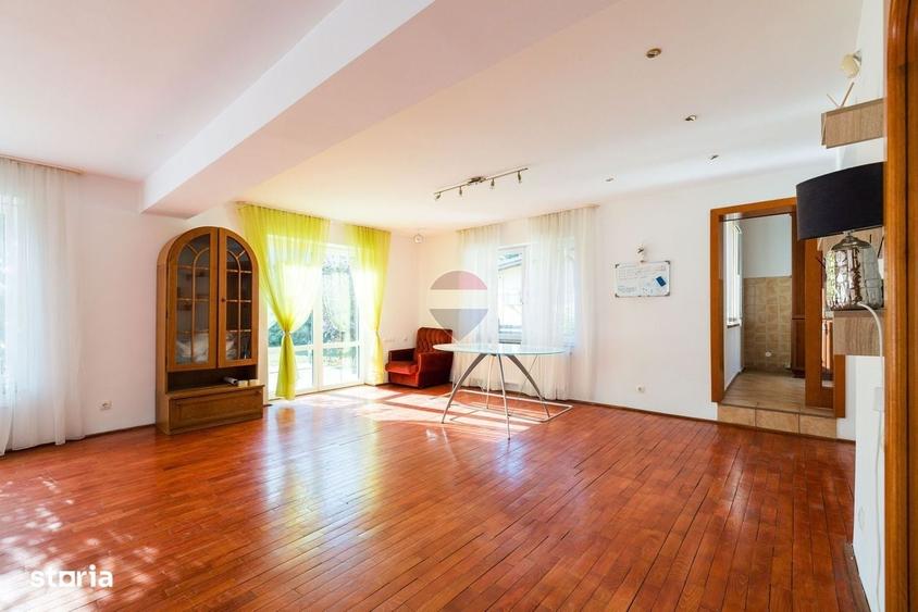 Casă cu 4 camere cu Teren 700 Mp în Bunloc