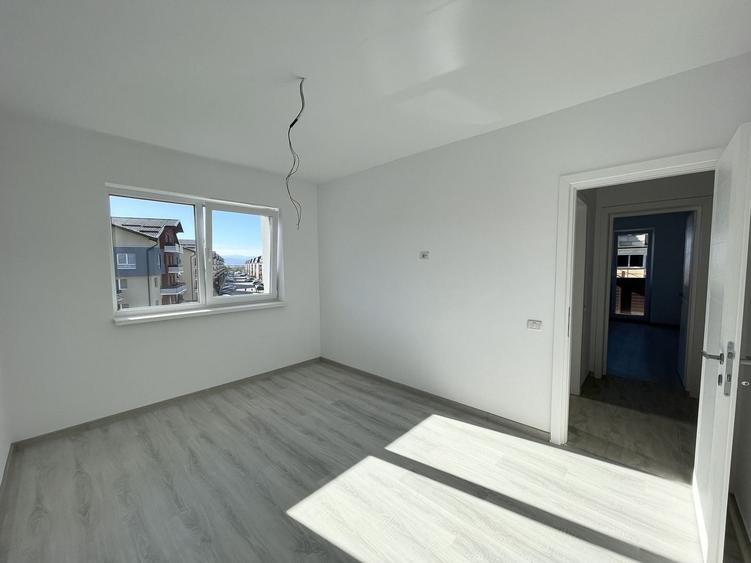 Apartament cu 2 camere decomandat în Sânpetru