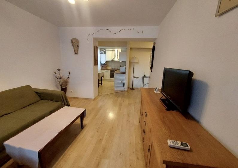 Apartament cu 2 camere nedecomandat în Vitan-Bârzești