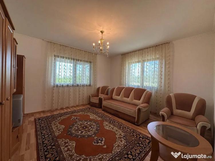 Casă cu 2 camere cu Teren 7310 Mp în Bechinești