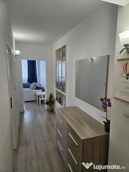 Apartament cu 2 camere decomandat în Ipotești