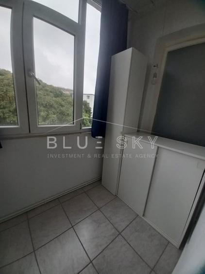 Apartament cu 2 camere decomandat, mobilat în Brotăcei
