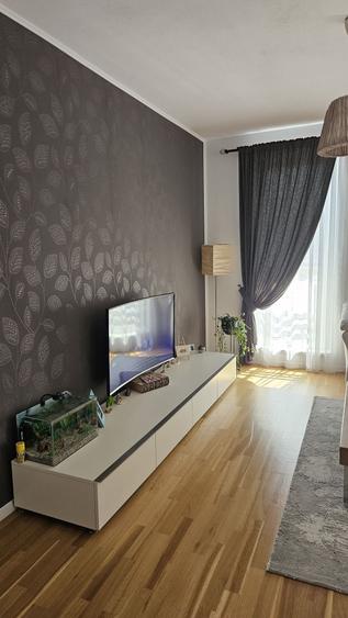 Apartament cu 3 camere decomandat în Lotrioara