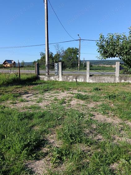 Teren de 2060 mp, în Mănicești