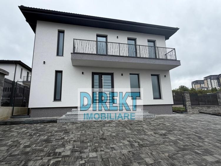 Casă individuală cu 5 camere cu Canalizare în Cetății