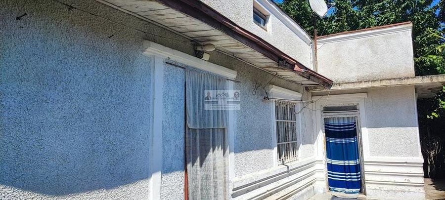 Casă cu 3 camere cu Teren 1108 Mp în Central