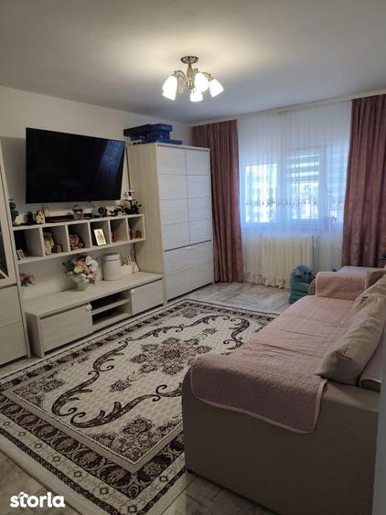 Apartament cu 3 camere decomandat, mobilat în Inel I