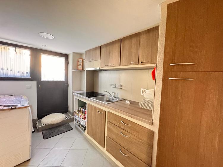 Apartament cu 3 camere decomandat în Bușteni