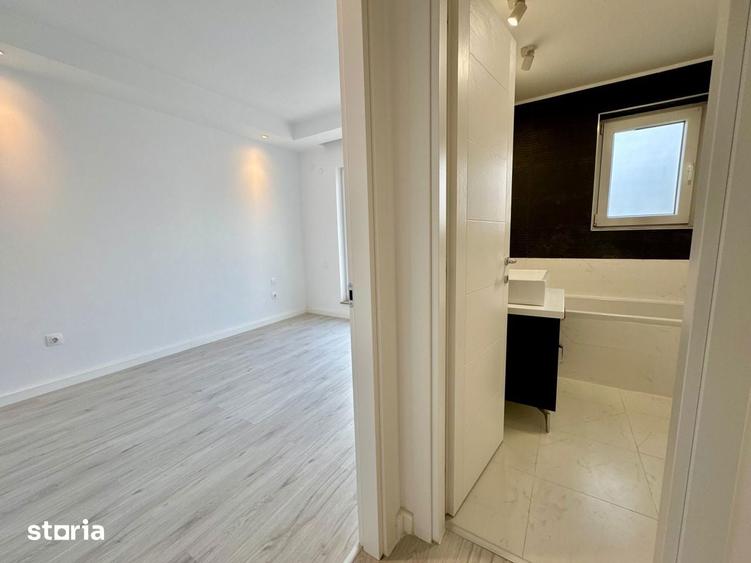 Casă cu 3 camere cu Teren 33 Mp în Pipera